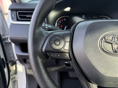 Used 2023 Toyota RAV4 XLE image 24