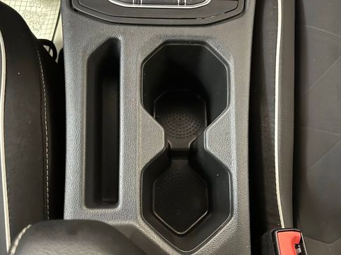 Certified 2025 Volkswagen Jetta Sport image 15