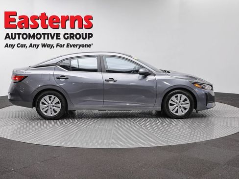 Used 2024 Nissan Sentra S FWD image 4