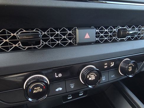 Used 2024 Honda Accord LX image 17