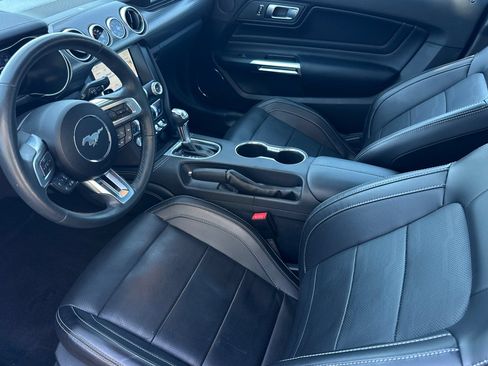Used 2021 Ford Mustang GT Premium w/ GT Performance Package RWD image 10