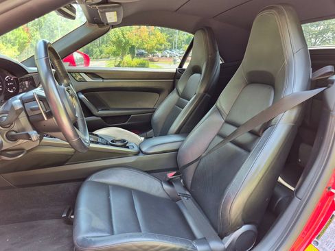 Certified 2020 Porsche 911 Carrera 4S AWD/4WD image 5