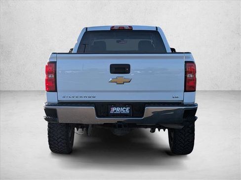 Used 2019 Chevrolet Silverado 1500 LT AWD/4WD image 7