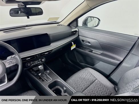 New 2026 Nissan Kicks SV w/ SV Premium Package image 22