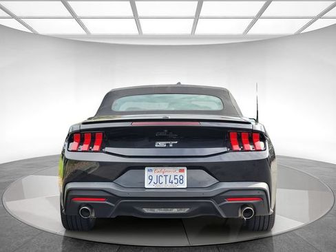 Used 2024 Ford Mustang GT RWD image 5