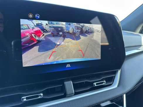 New 2026 Chevrolet Equinox LT w/ LPO, Floor Liner Package image 43