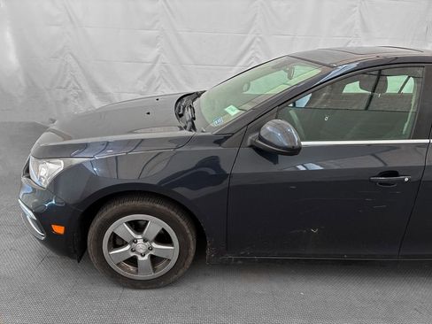 Used 2016 Chevrolet Cruze LT w/ Sun And Sound Package image 3