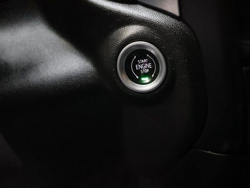 Used 2021 GMC Sierra 1500 SLE image 23