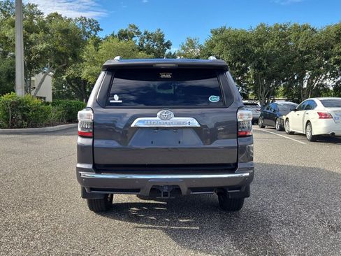 Used 2018 Toyota 4Runner Limited AWD/4WD image 6