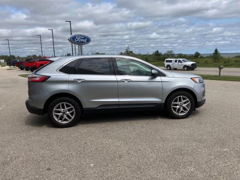 Used 2023 Ford Edge SEL w/ Convenience Package AWD/4WD image 6