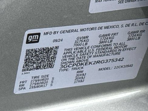 Used 2024 Chevrolet Silverado 1500 LT AWD/4WD image 31