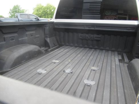 Used 2025 GMC Sierra 2500 Denali w/ Denali Reserve Package AWD/4WD image 13