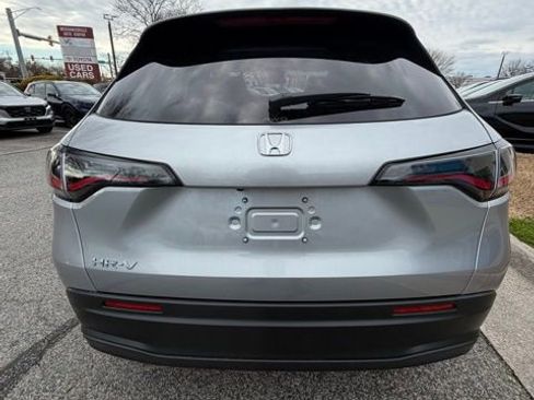 New 2026 Honda HR-V LX image 10