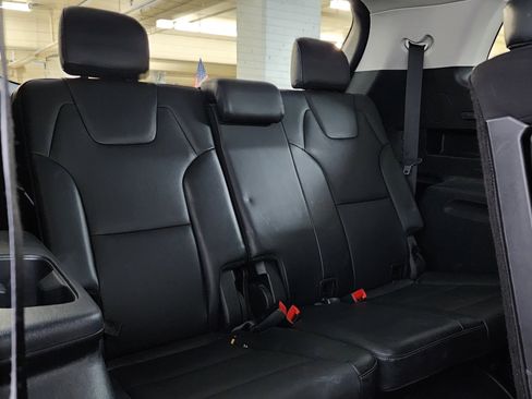 Used 2020 Kia Telluride LX image 22