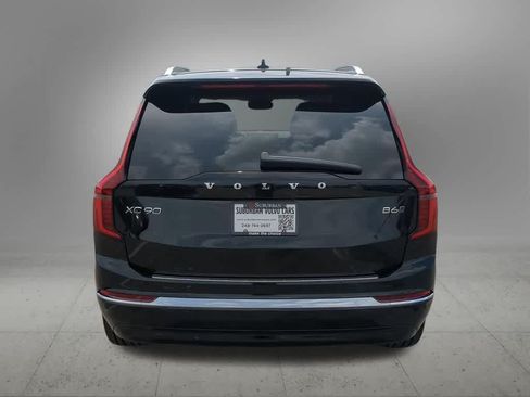 Certified 2026 Volvo XC90 B6 Plus AWD/4WD image 5