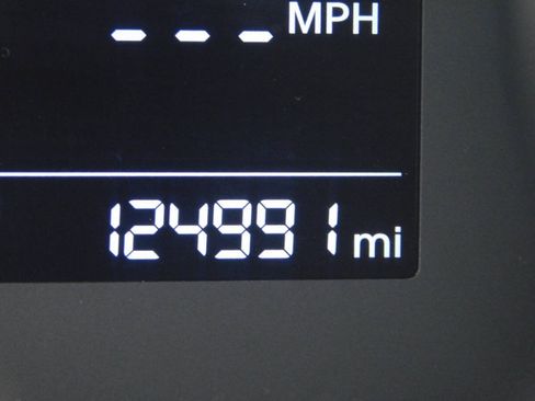 Used 2017 Hyundai Elantra SE FWD image 9