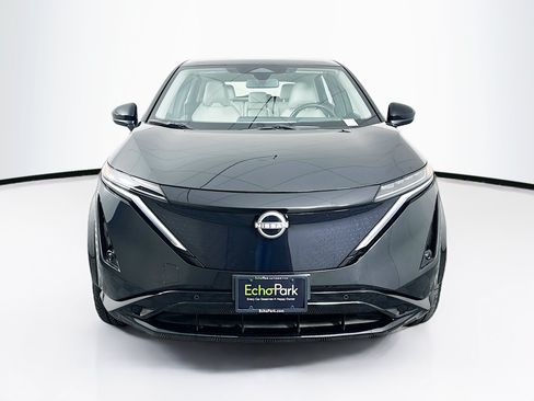 Used 2023 Nissan Ariya FWD image 2