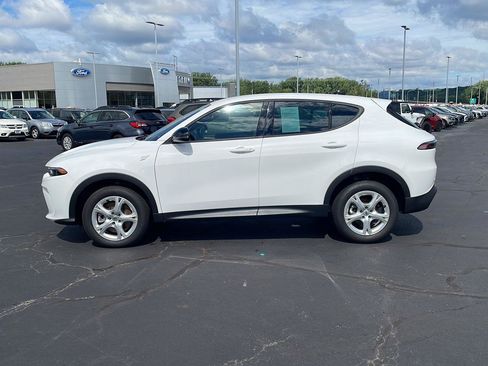 Used 2025 Dodge Hornet GT AWD/4WD image 2