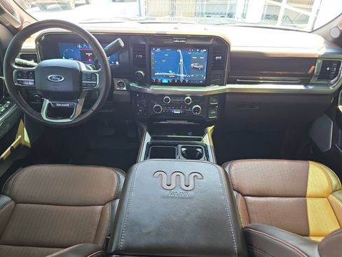 Used 2025 Ford F250 King Ranch AWD/4WD image 11