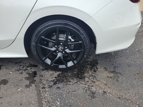 New 2026 Honda Civic Sport image 10