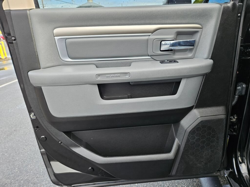Used 2019 RAM 1500 Big Horn AWD/4WD image 15