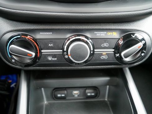 Used 2024 Kia Soul LX w/ Option Group 015 image 26