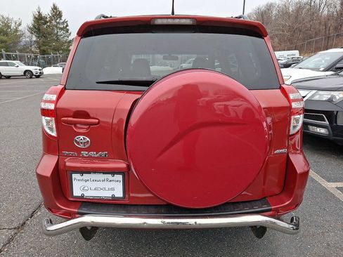 Used 2010 Toyota RAV4 image 5