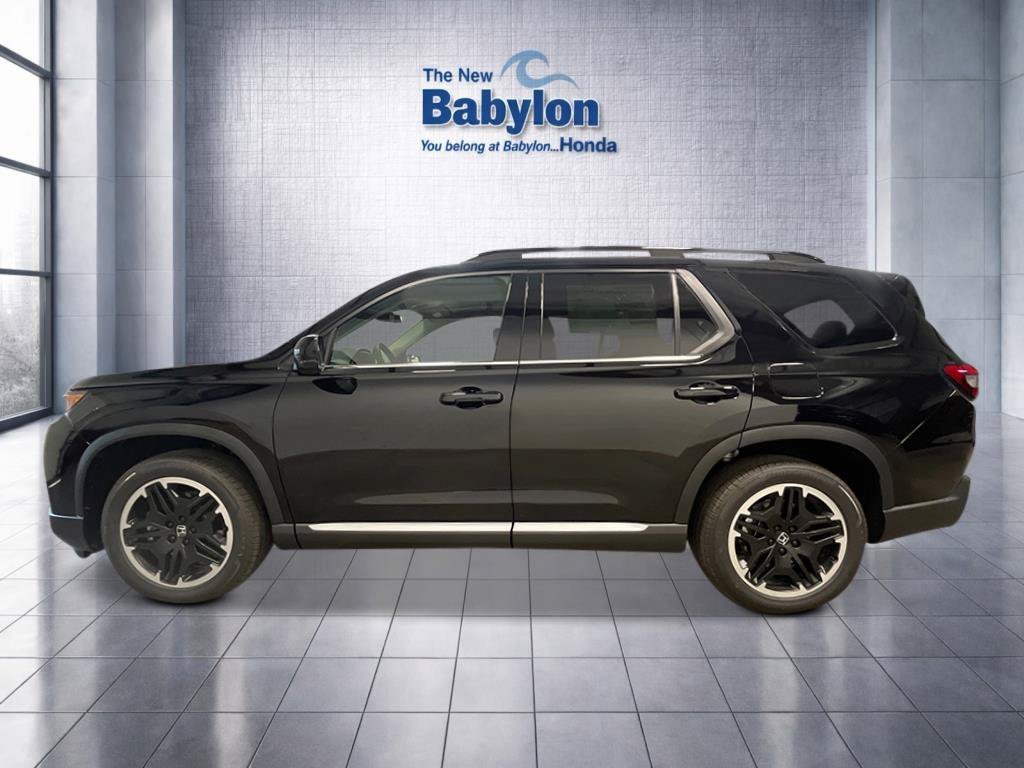 New 2026 Honda Pilot Touring image 2