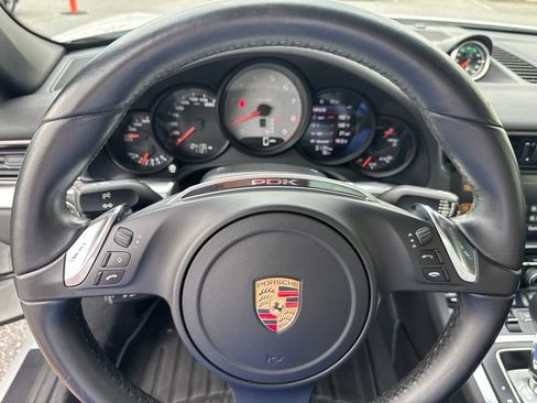 Used 2014 Porsche 911 Carrera S RWD image 31