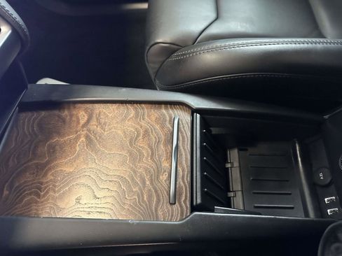 Used 2020 Tesla Model X Long Range image 21