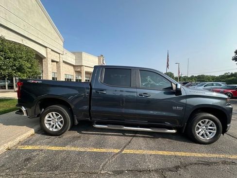 Used 2020 Chevrolet Silverado 1500 LT w/ Texas Edition AWD/4WD image 6