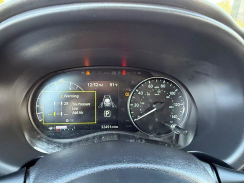 Used 2024 Nissan Kicks SR image 31