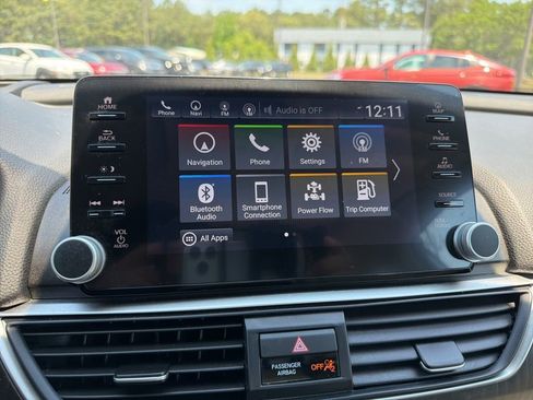 Used 2022 Honda Accord Touring image 13