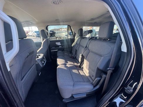 Certified 2025 Ford Expedition Active image 14