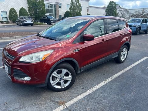 Used 2015 Ford Escape SE AWD/4WD image 4