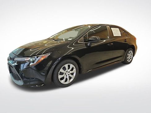 Used 2021 Toyota Corolla LE w/ Carpet Mat Package (TMS) image 1