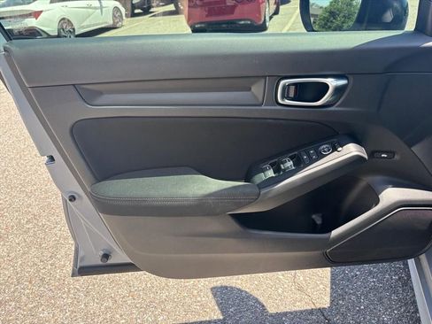 Used 2024 Honda Civic Sport image 8