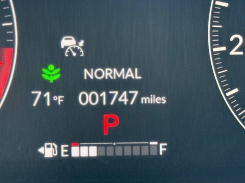Used 2026 Honda Odyssey Elite image 16