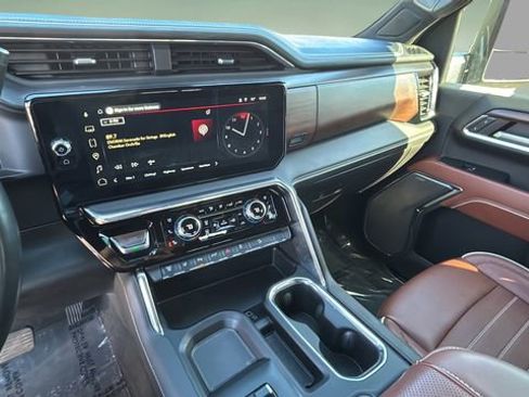 Used 2024 GMC Sierra 2500 Denali Ultimate w/ Max Trailering Package image 25