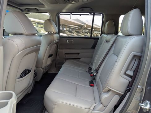 Used 2013 Honda Pilot Touring image 15