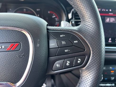 Used 2025 Dodge Durango GT AWD/4WD image 19