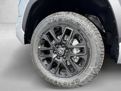 New 2026 Toyota Tundra Limited AWD/4WD image 16