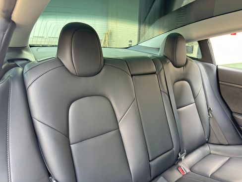 Used 2020 Tesla Model 3 Standard Range Plus RWD image 43