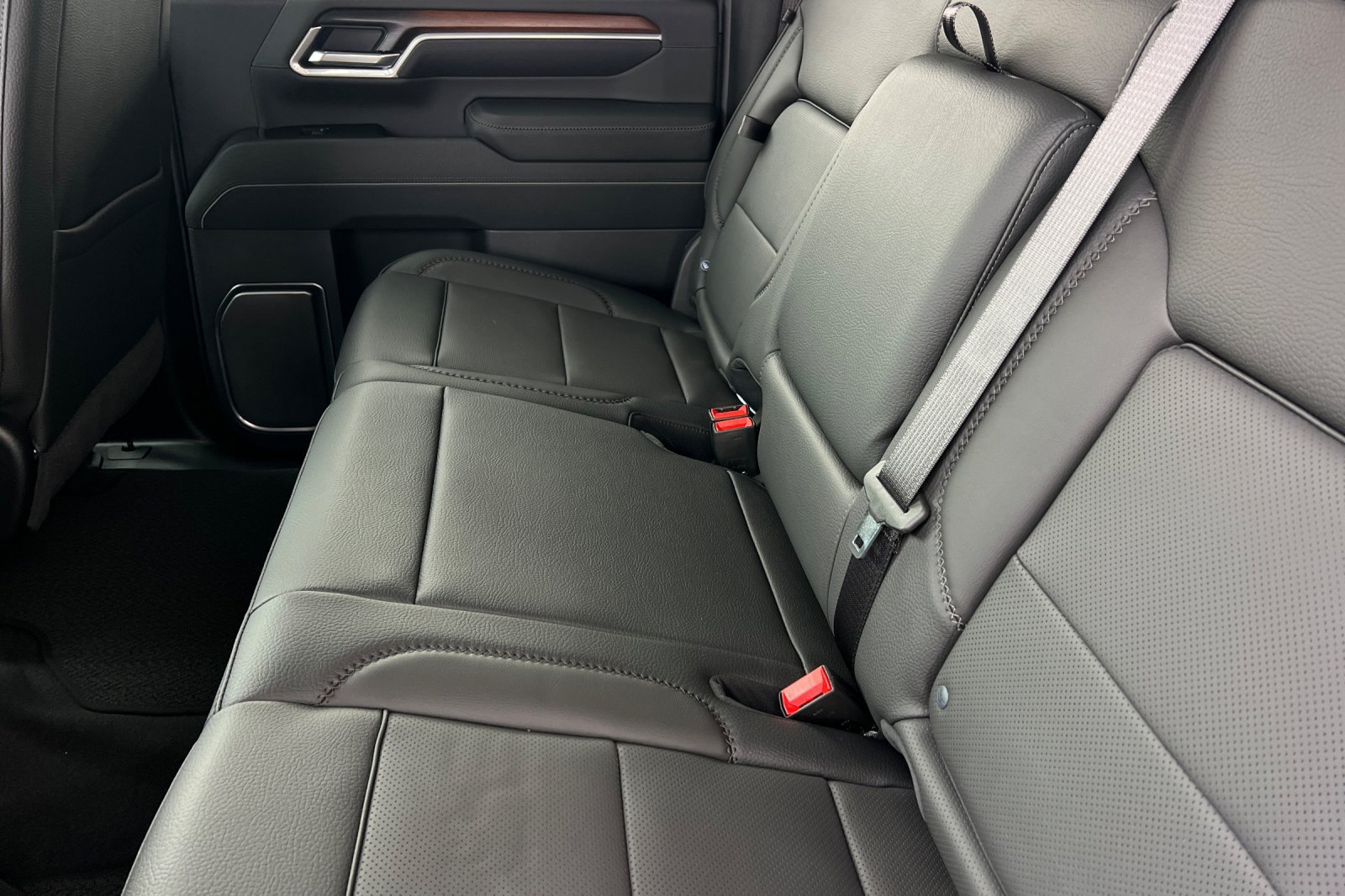 New 2026 GMC Sierra 2500 Denali AWD/4WD image 11