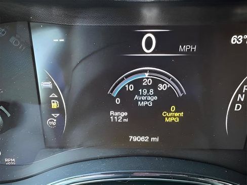 Used 2021 Jeep Grand Cherokee Laredo AWD/4WD image 30