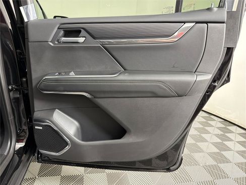 New 2026 GMC Acadia Elevation w/ Black Edition FWD image 15