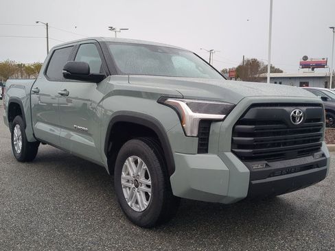 New 2025 Toyota Tundra SR5 image 11