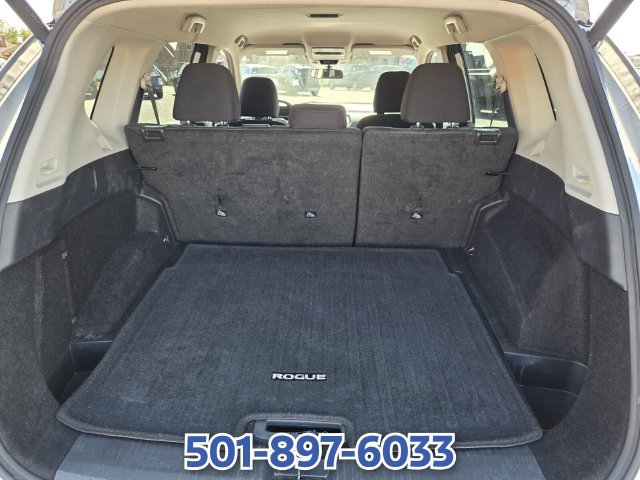 Used 2025 Nissan Rogue SV AWD/4WD image 16