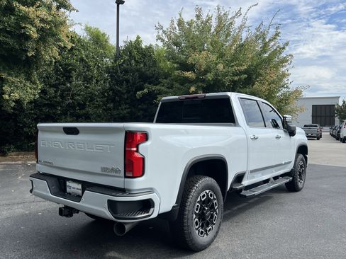 New 2026 Chevrolet Silverado 2500 High Country AWD/4WD image 9