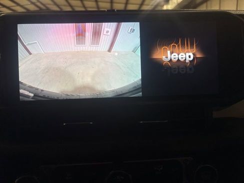 Used 2025 Jeep Wrangler Sport image 16